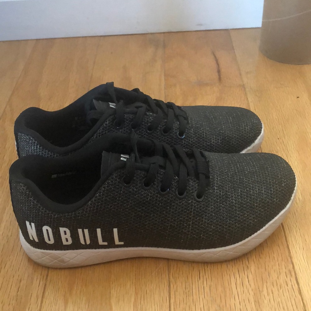 Nobull gym shoes - Womens size 8